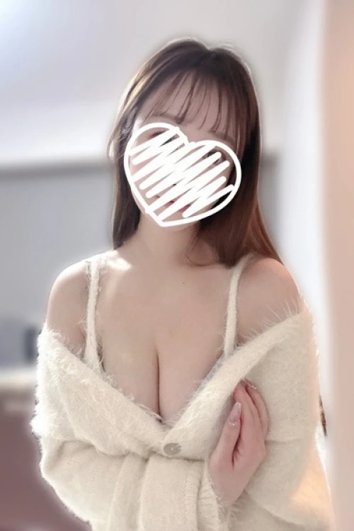 朝比奈まみ